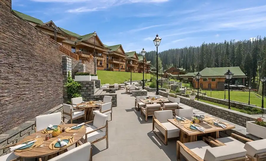 The Khyber Himalayan Resort & Spa Restaurant/Dining