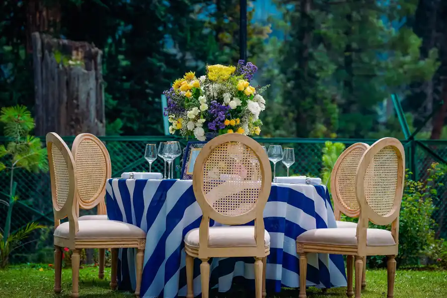The Khyber Himalayan Resort & Spa Restaurant/Dining