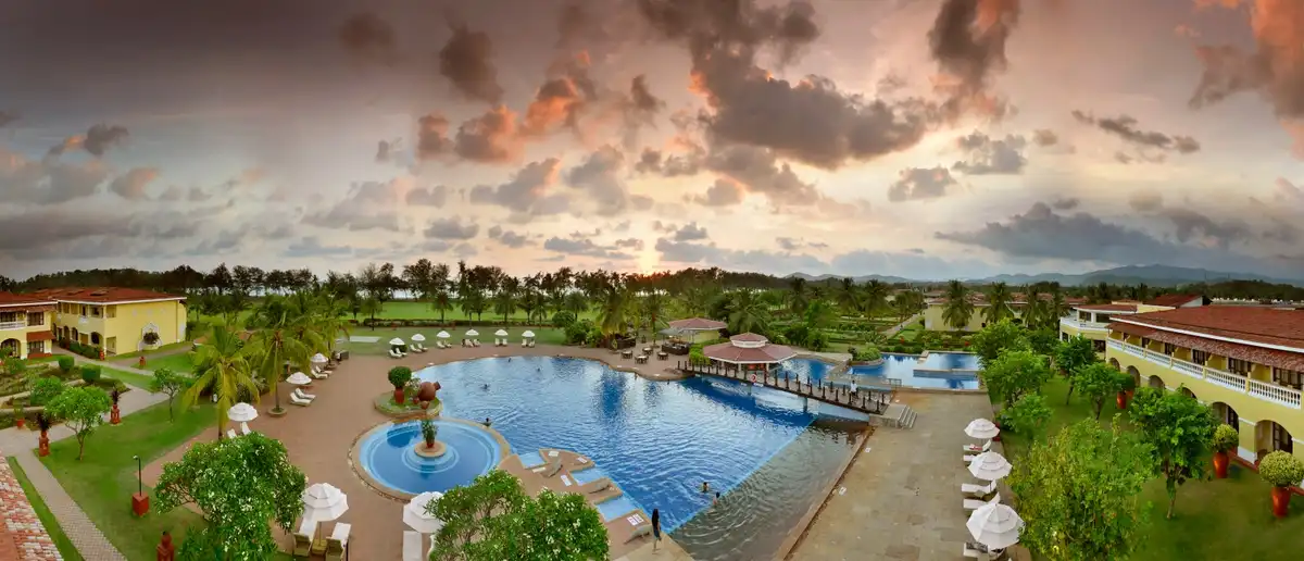 The Lalit Golf & Spa Resort Swimming Pool