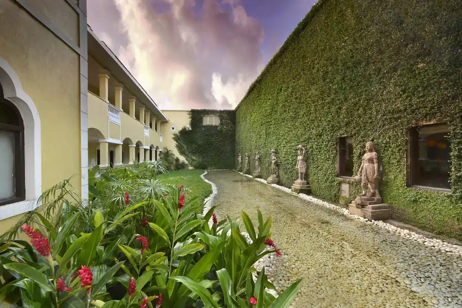 The Lalit Golf & Spa Resort Facade
