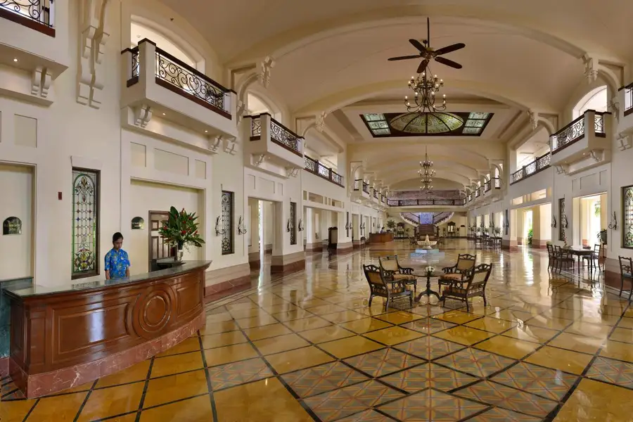 The Lalit Golf & Spa Resort Common Area