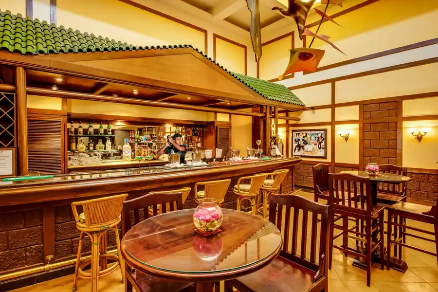 The Lalit Golf & Spa Resort Restaurant/Dining