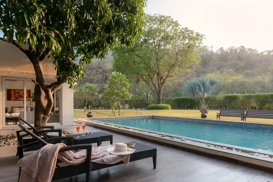 The Leaf, Alibaug
