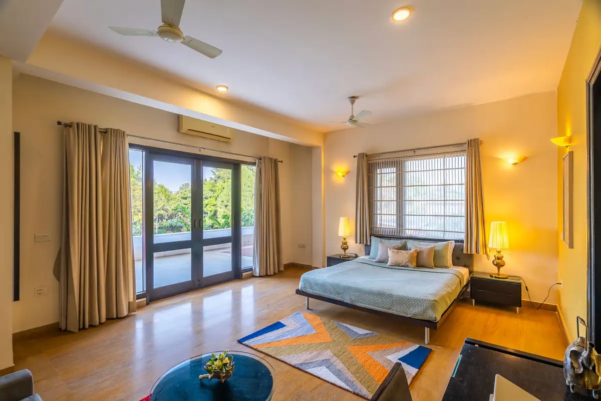 The Manvi Estate - Gurugram with Pool, New Delhi