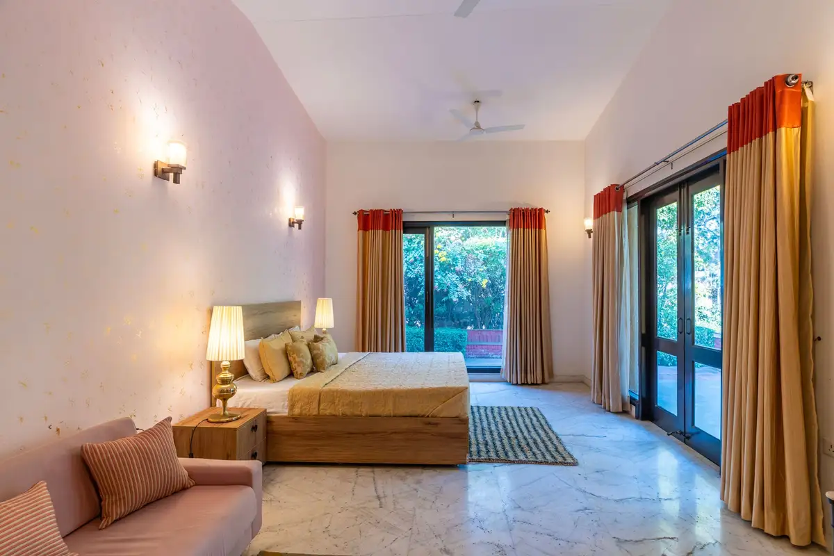 The Manvi Estate - Gurugram with Pool, New Delhi