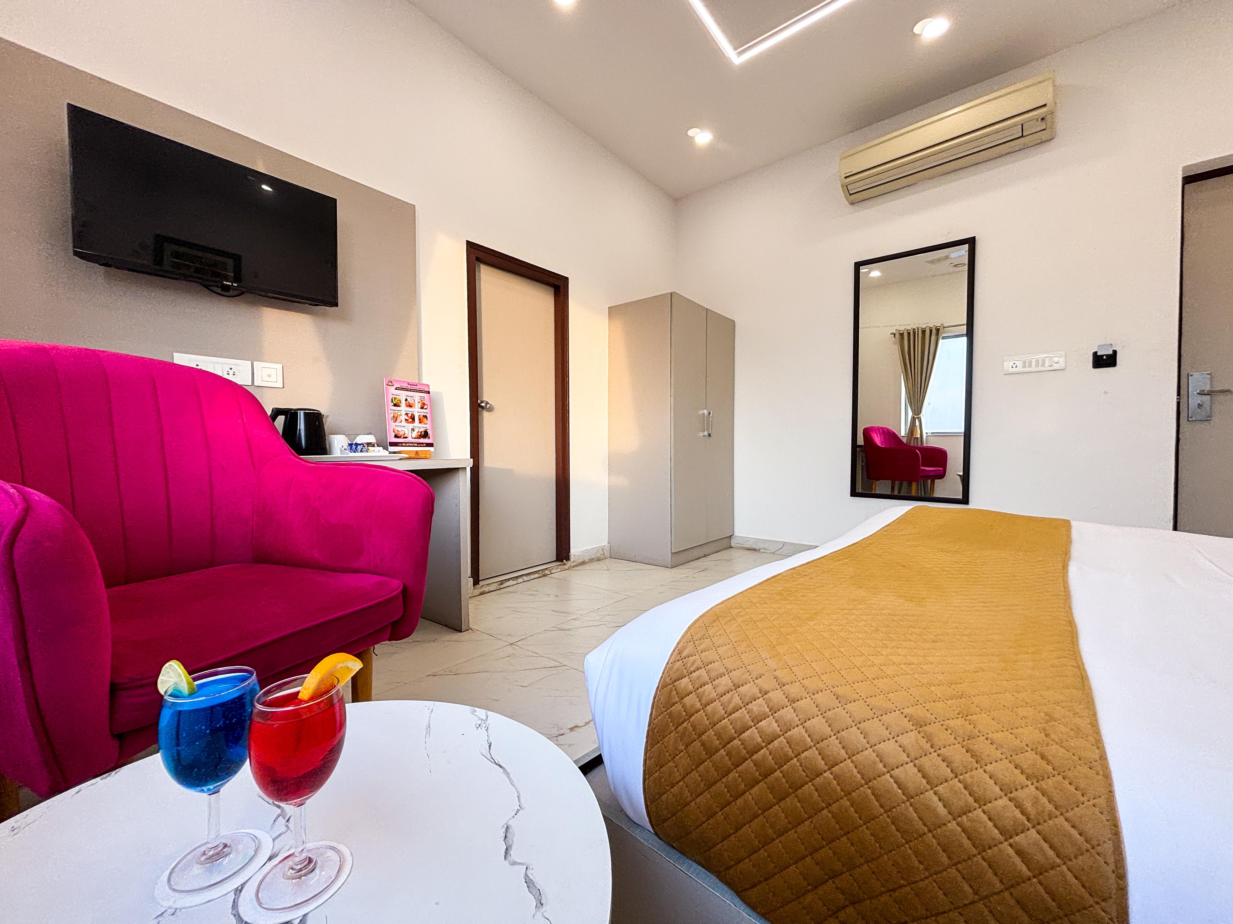 The Neeraj River Forest Resort Wellness Center Room