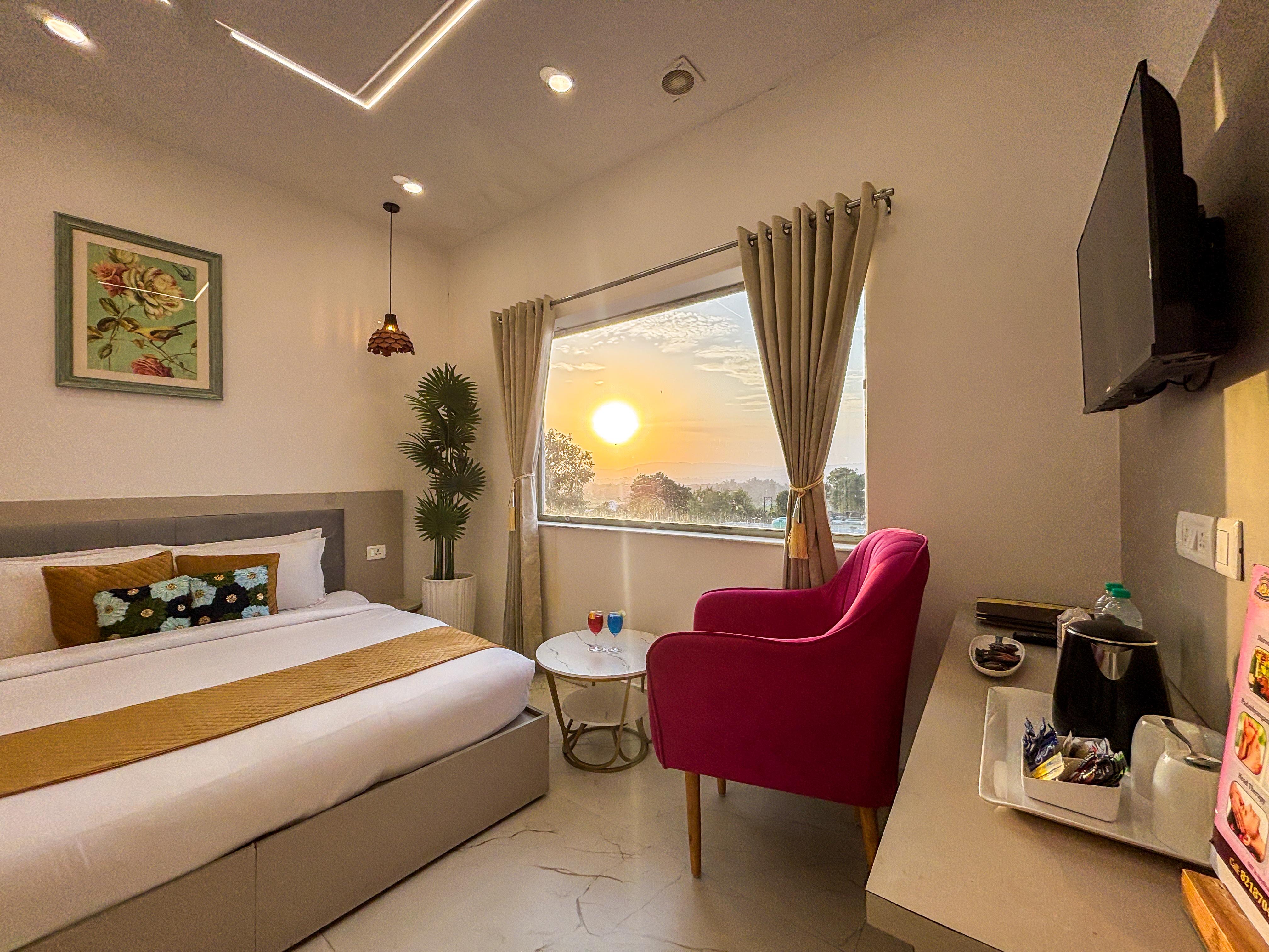 The Neeraj River Forest Resort Wellness Center Room