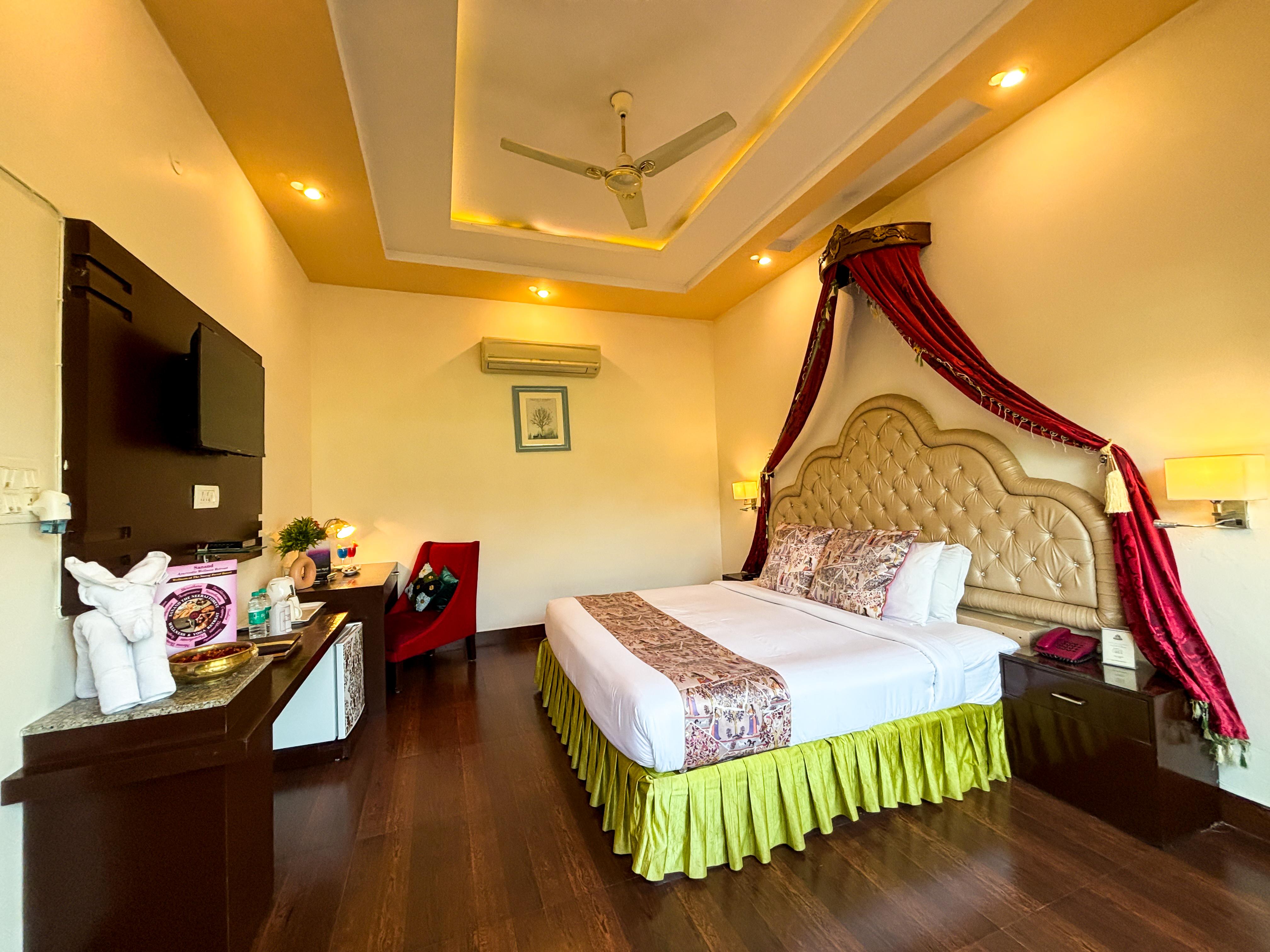 The Neeraj River Forest Resort Wellness Center Room