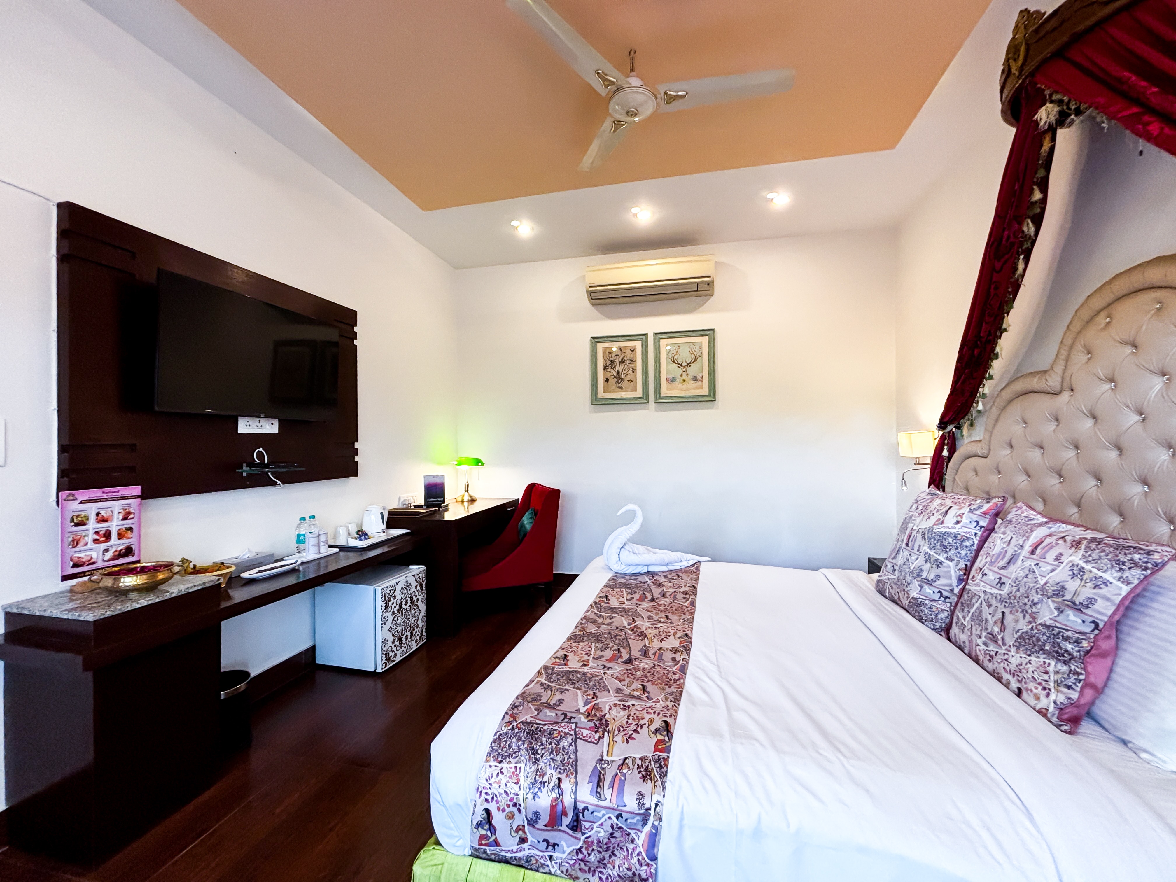 The Neeraj River Forest Resort Wellness Center Room