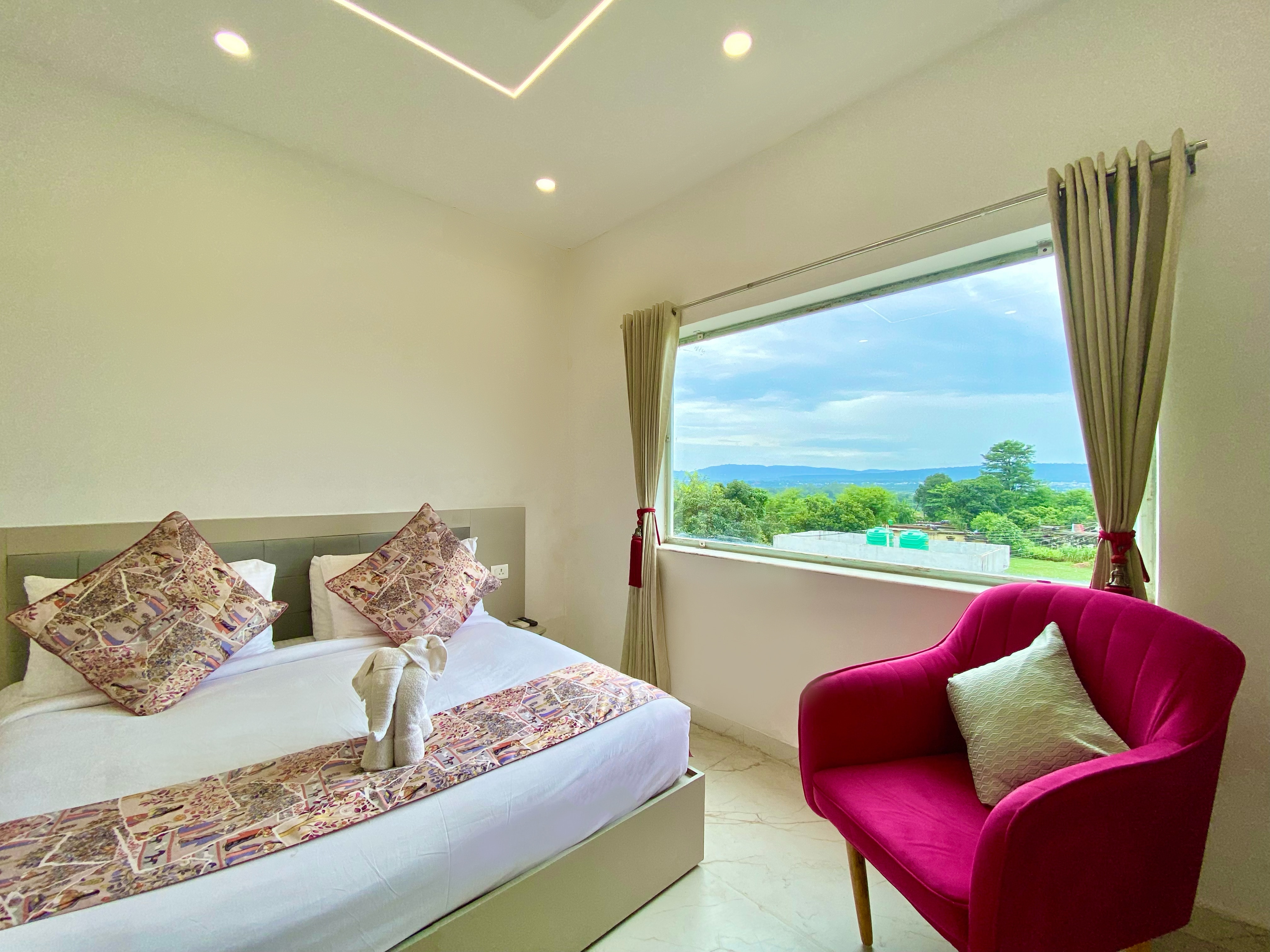 The Neeraj River Forest Resort Wellness Center Room