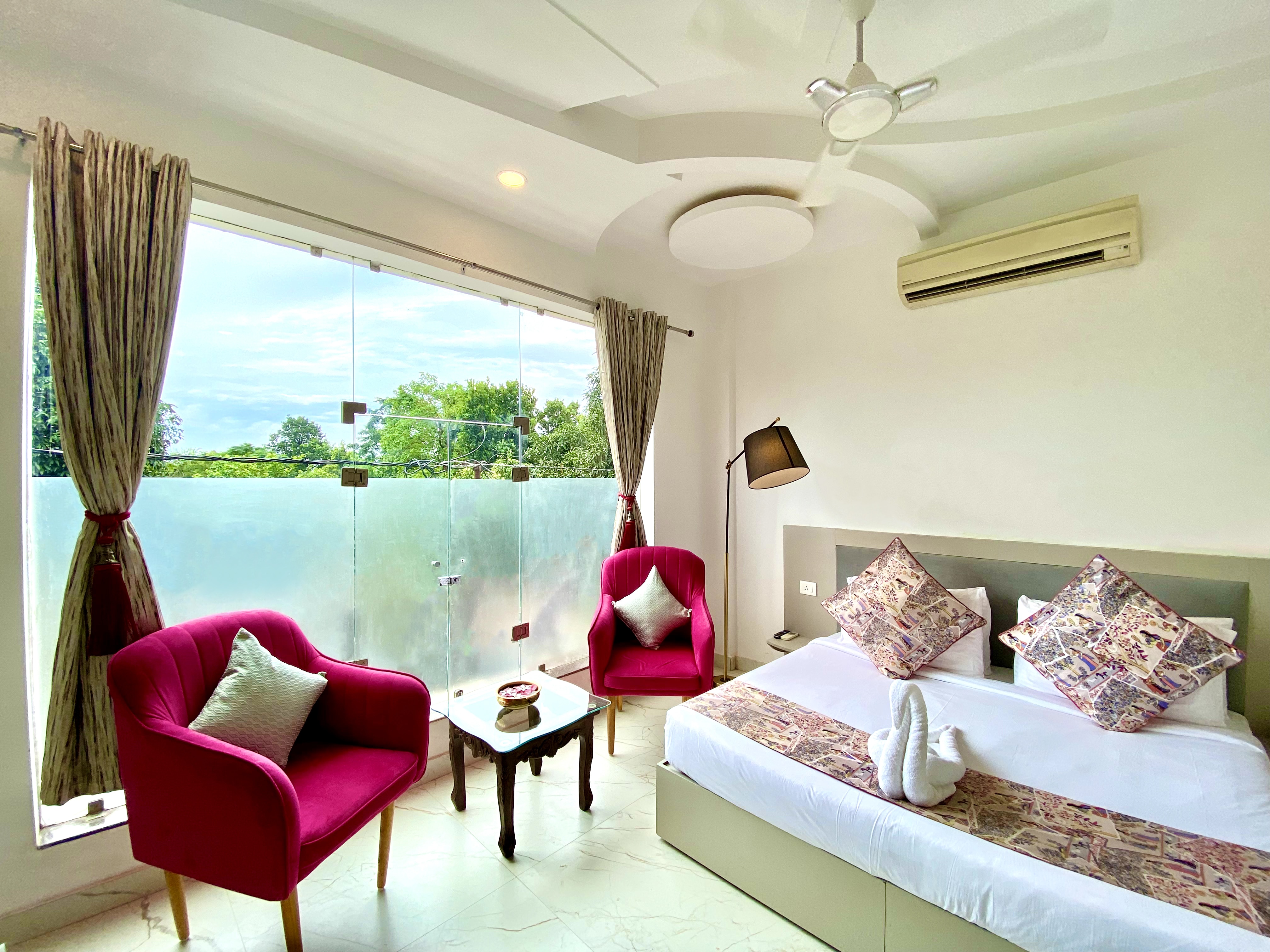 The Neeraj River Forest Resort Wellness Center Room