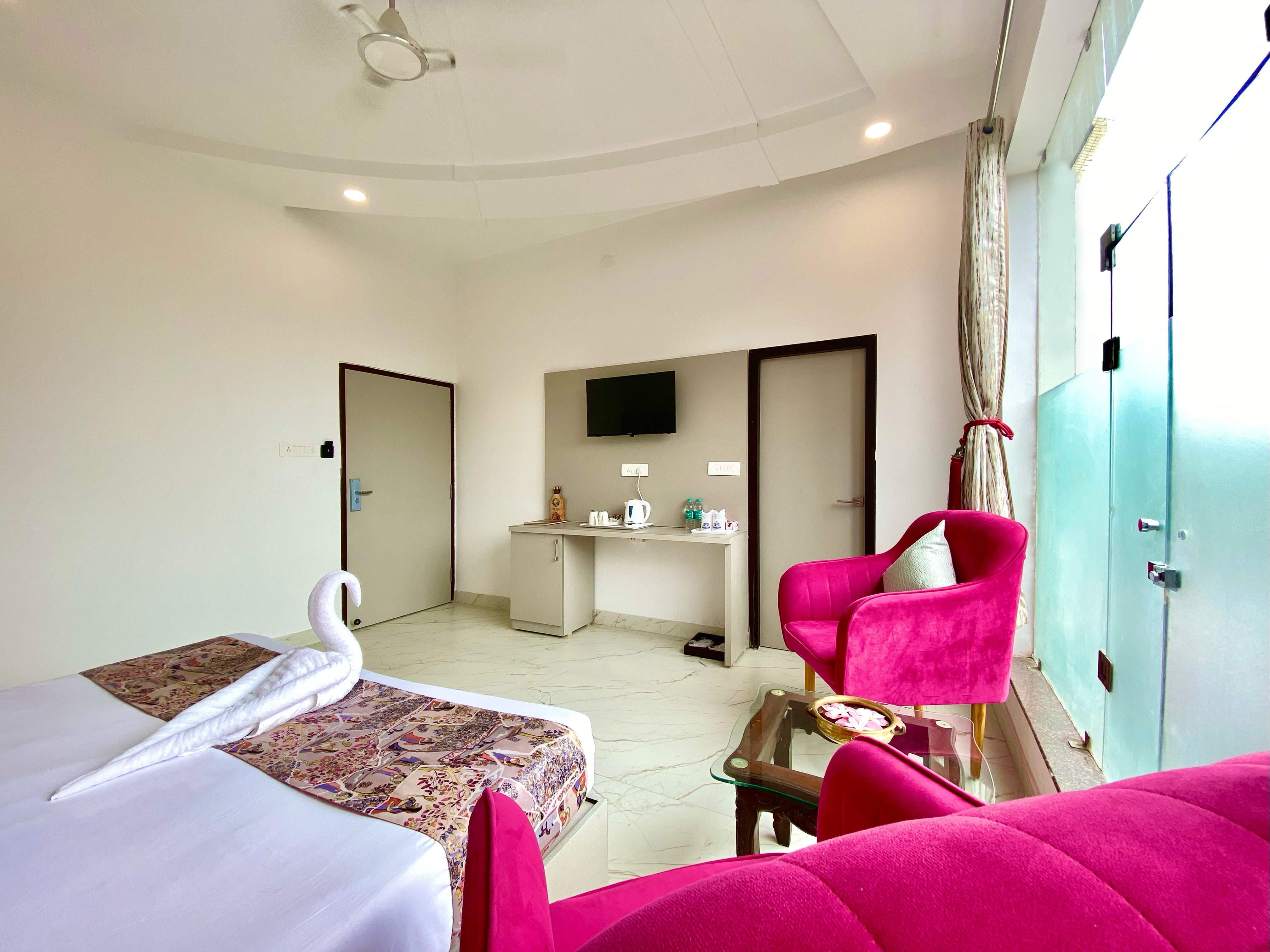 The Neeraj River Forest Resort Wellness Center Room
