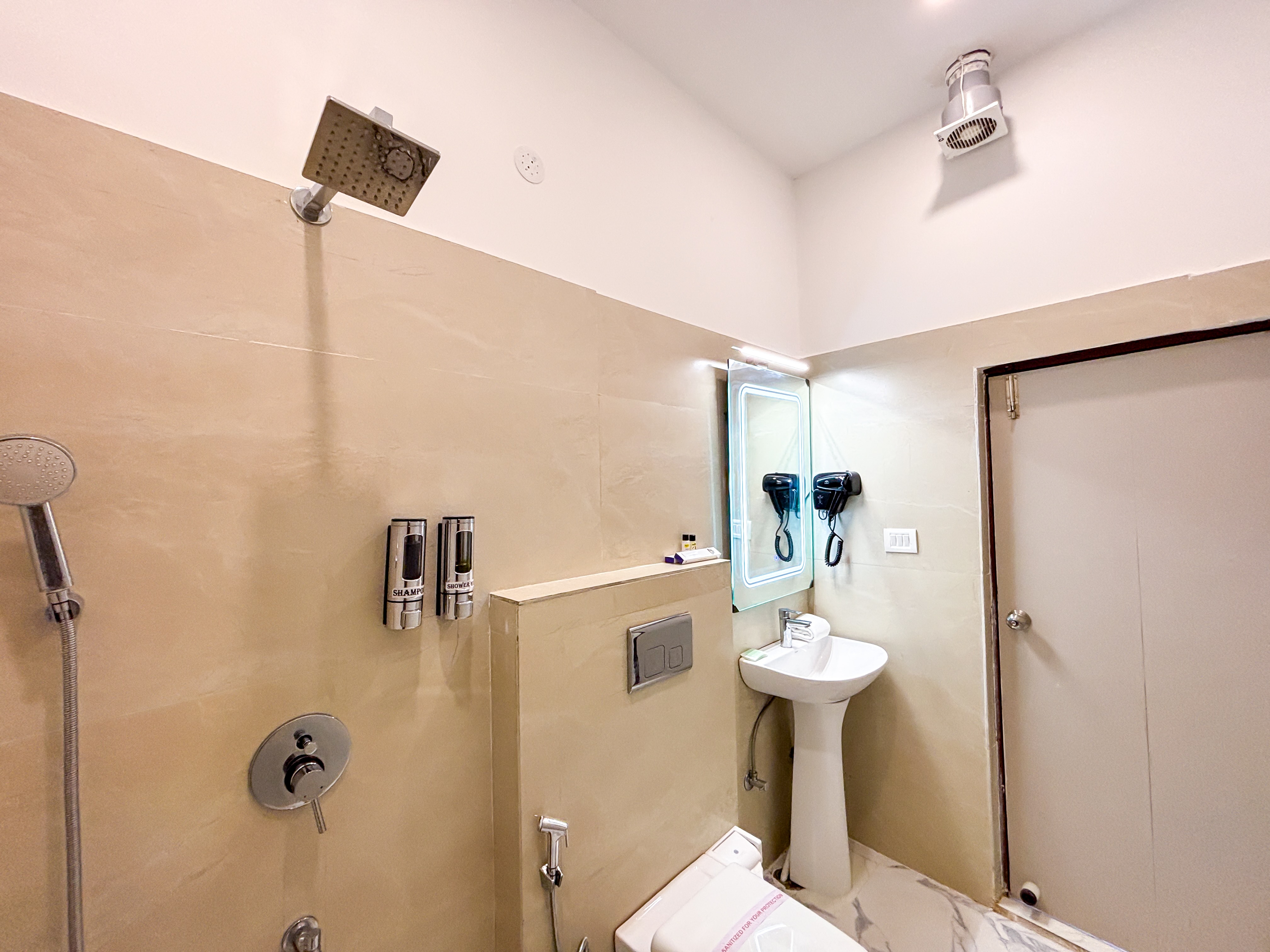 The Neeraj River Forest Resort Wellness Center Bathroom