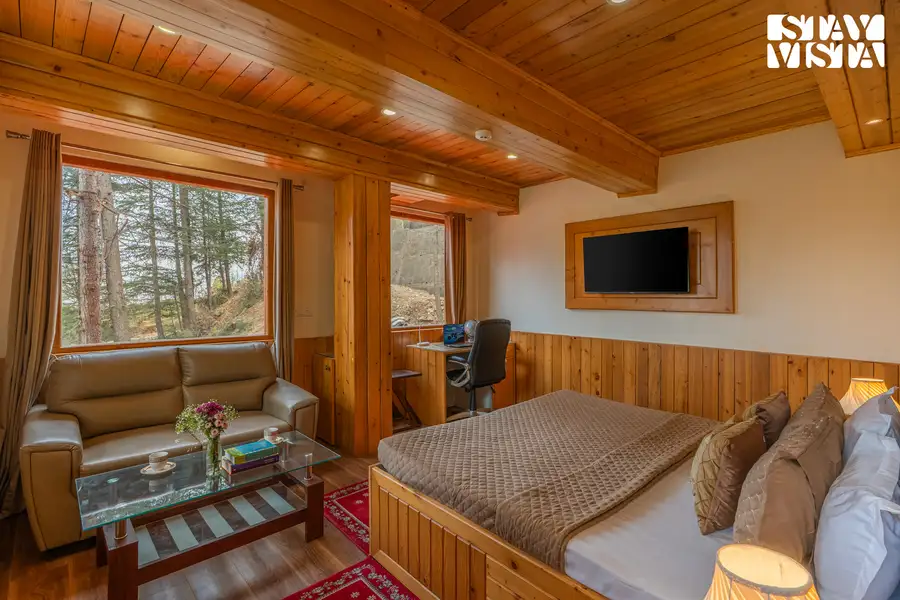 The Orchard Song- Chail with Jacuzzi, Shimla