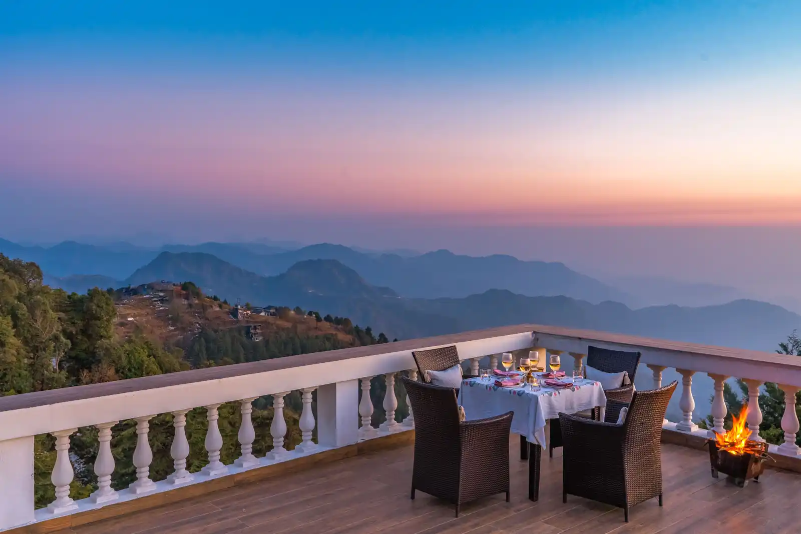 The Pink Magnolia, Mussoorie