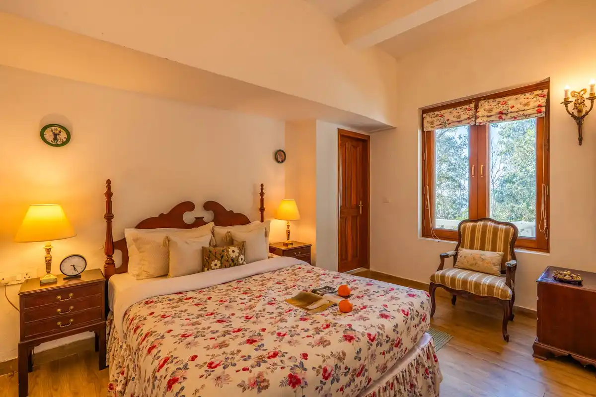 The Pink Magnolia, Mussoorie