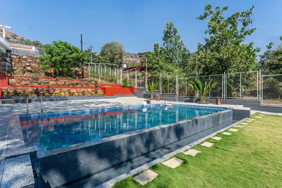 The Redstone Villa, Kolhapur