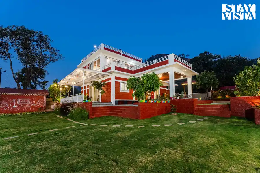 The Redstone Villa, Kolhapur