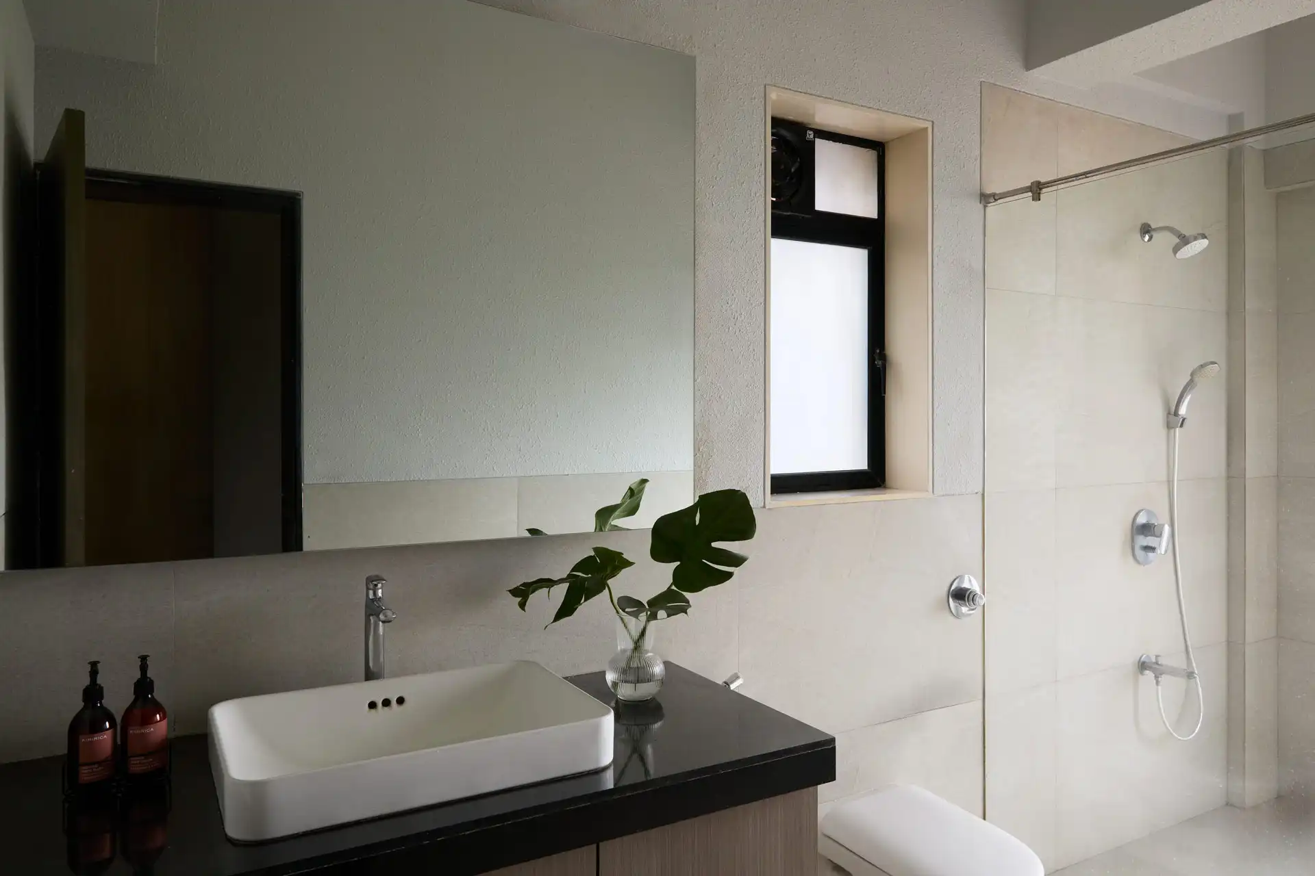 The Reflection House, Alibaug