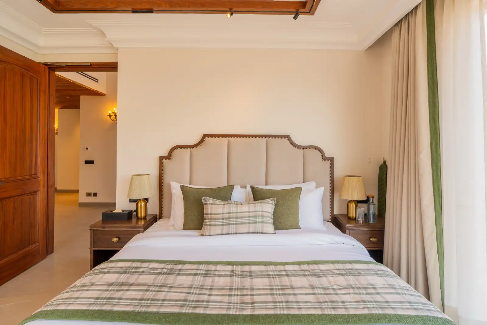 The Royce Daisy, Kasauli