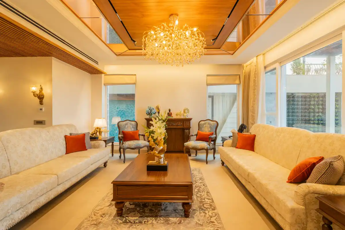 The Royce Rose, Kasauli