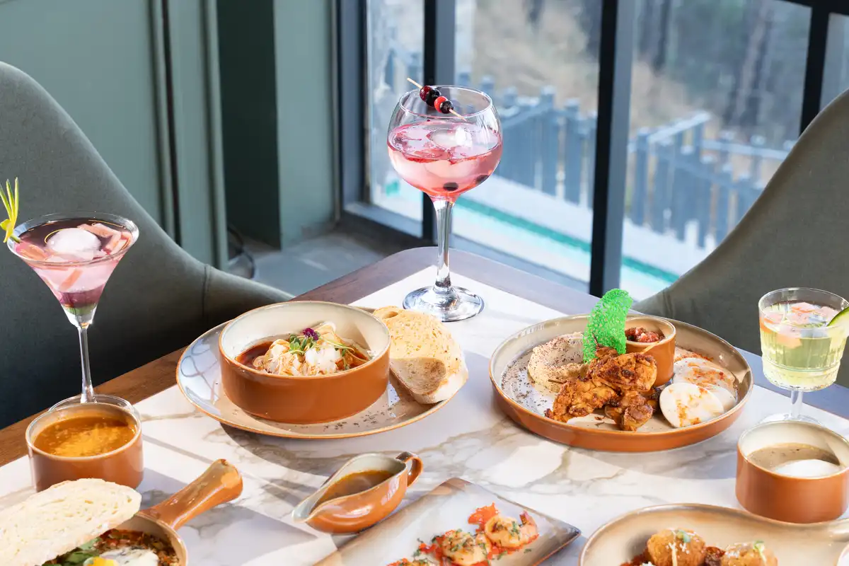 The Royce Rose, Kasauli