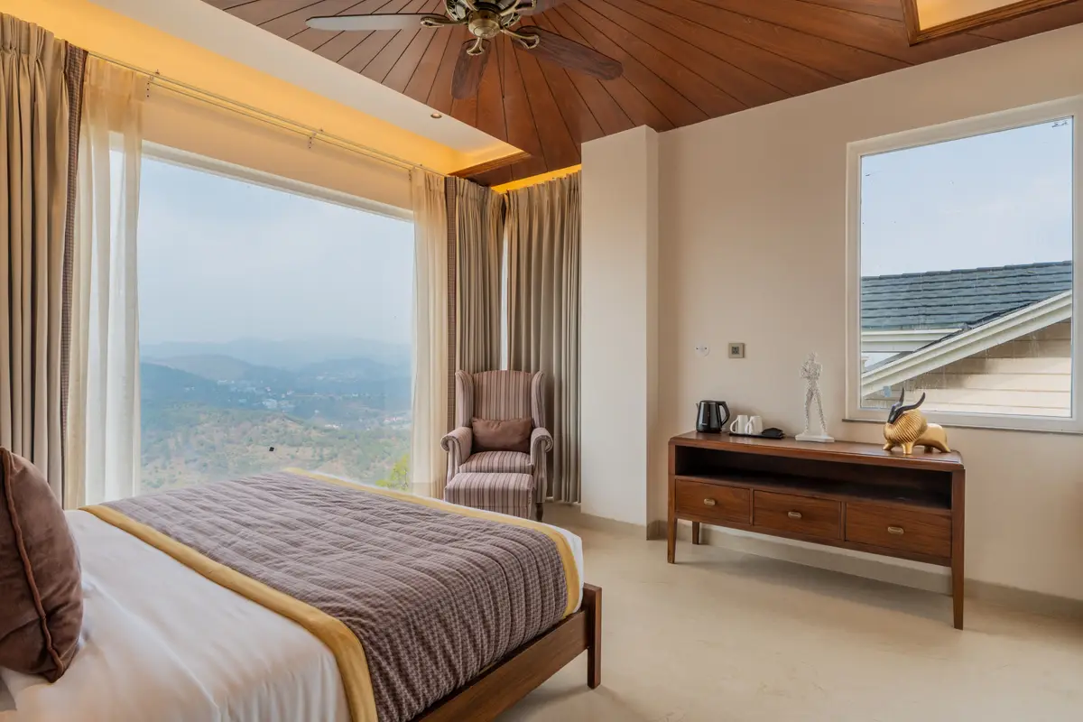 The Royce Rose, Kasauli