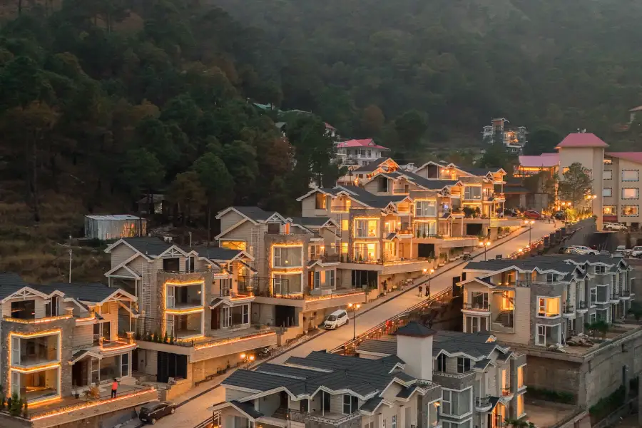 The Royce Rose, Kasauli