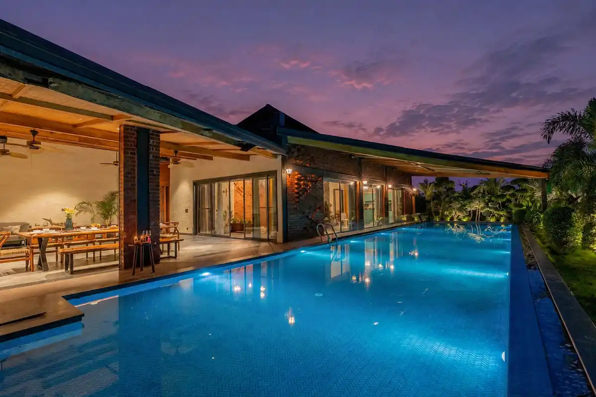 The Seven Acres W/ Private Pool & Jacuzzi, Chandigarh