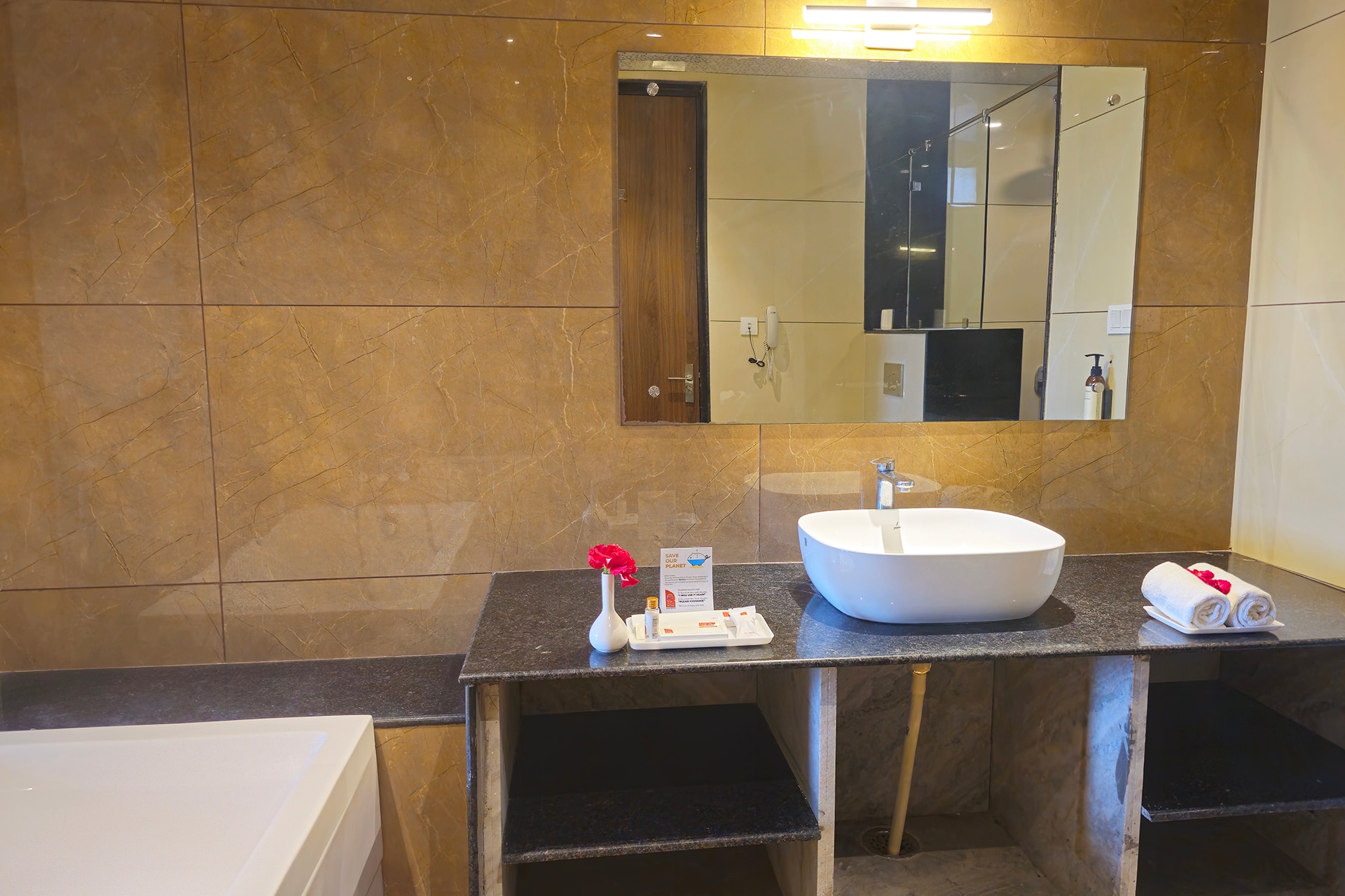 The Shakti Vilas By Trulyy Bathroom