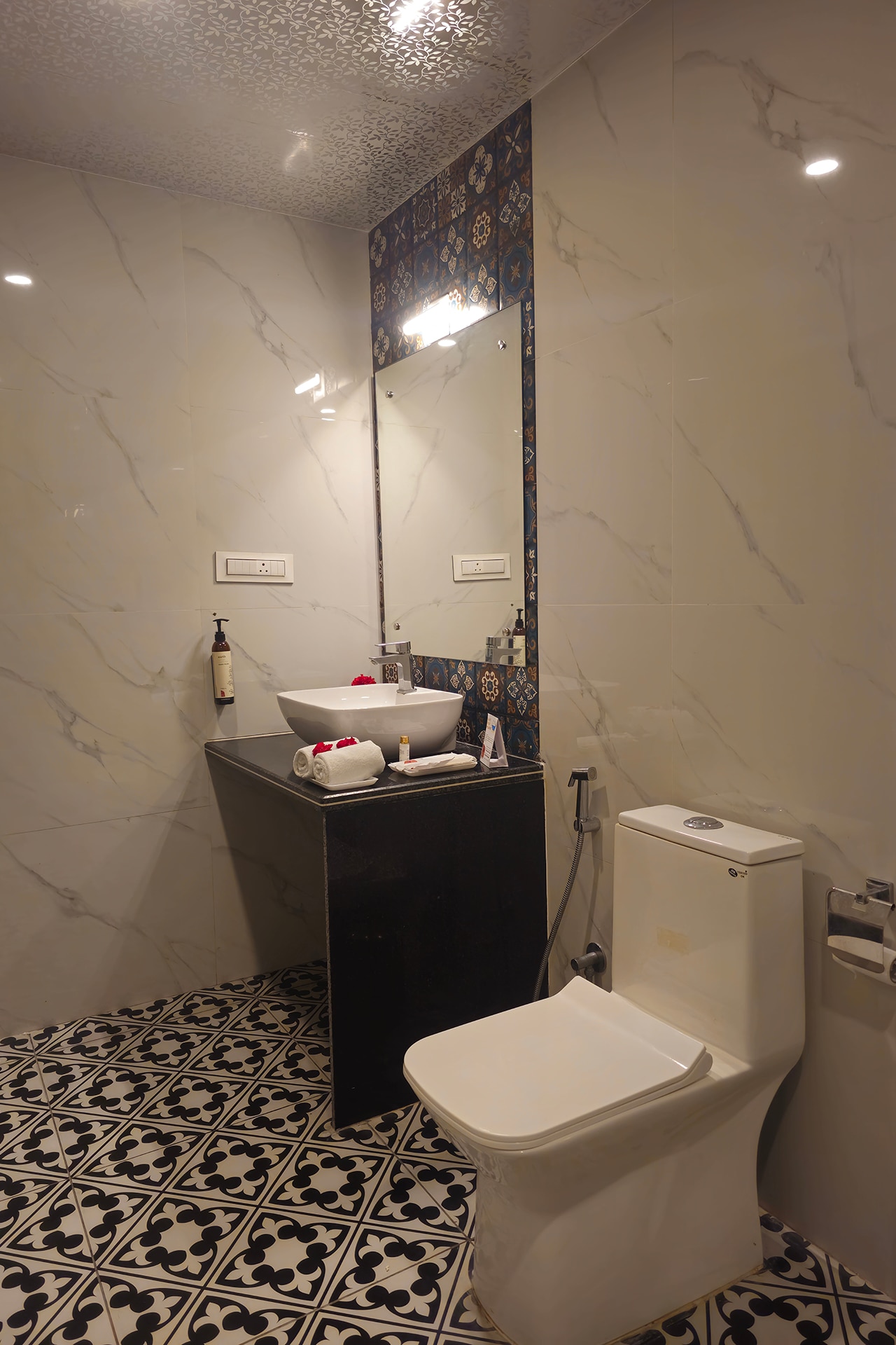 The Shakti Vilas By Trulyy Bathroom