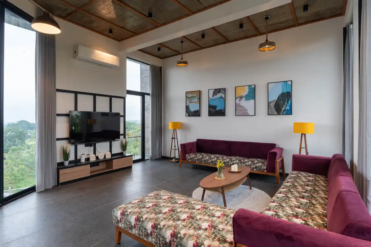 The Solitaire Home (Horizon), Karjat