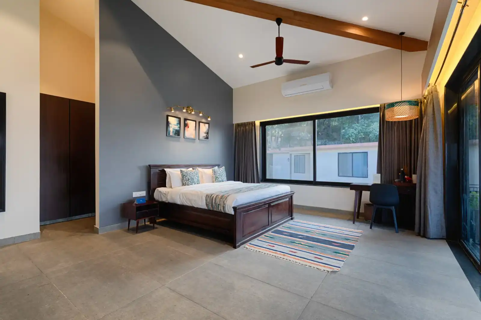 The Stillwater House, Talegaon