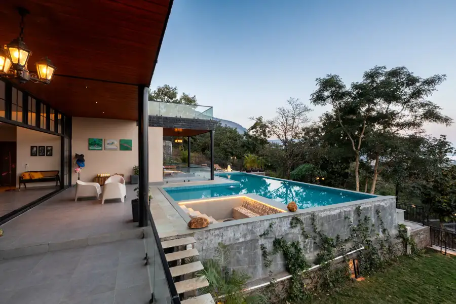 The Stillwater House, Talegaon