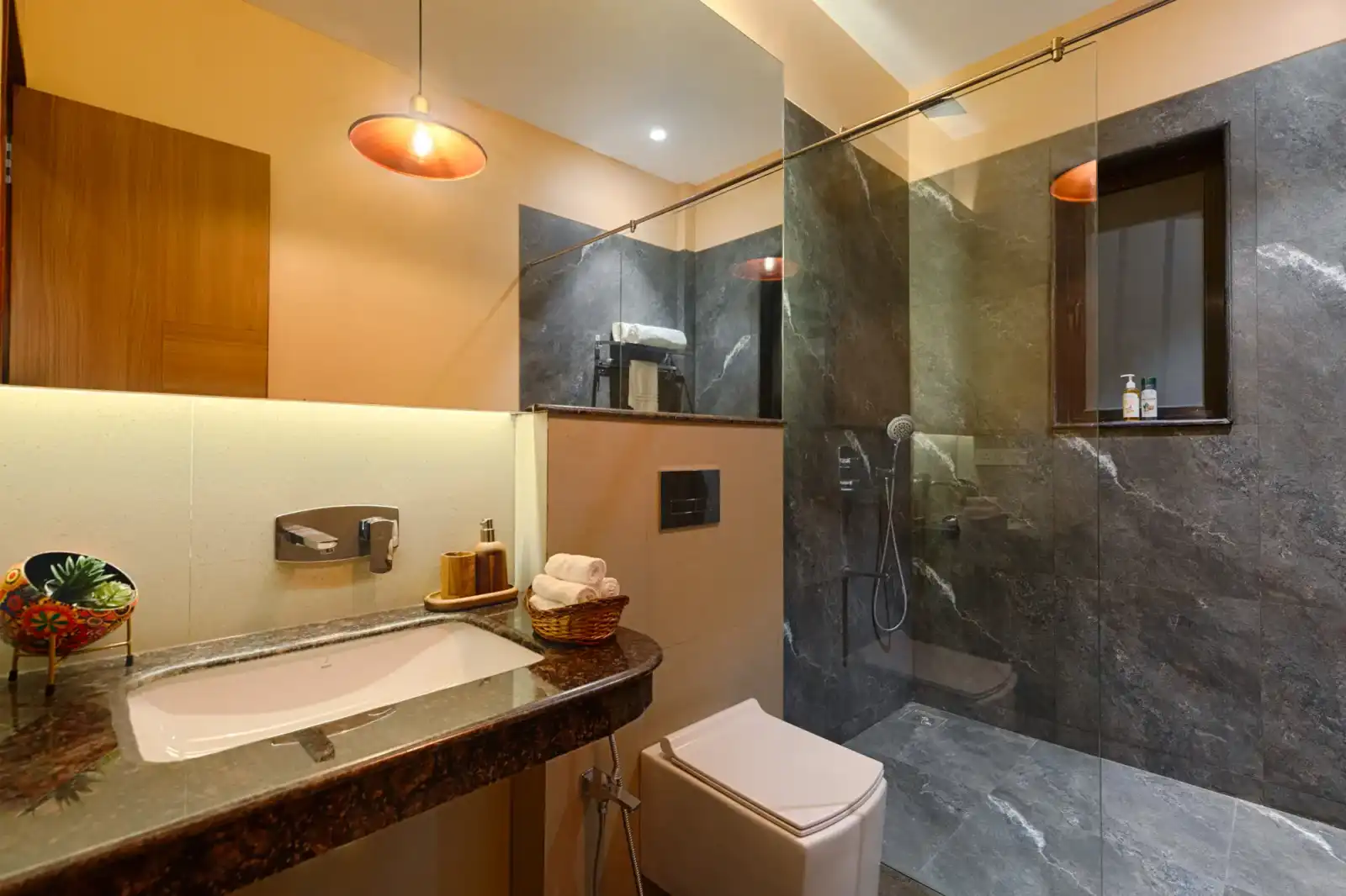 The Stillwater House, Talegaon
