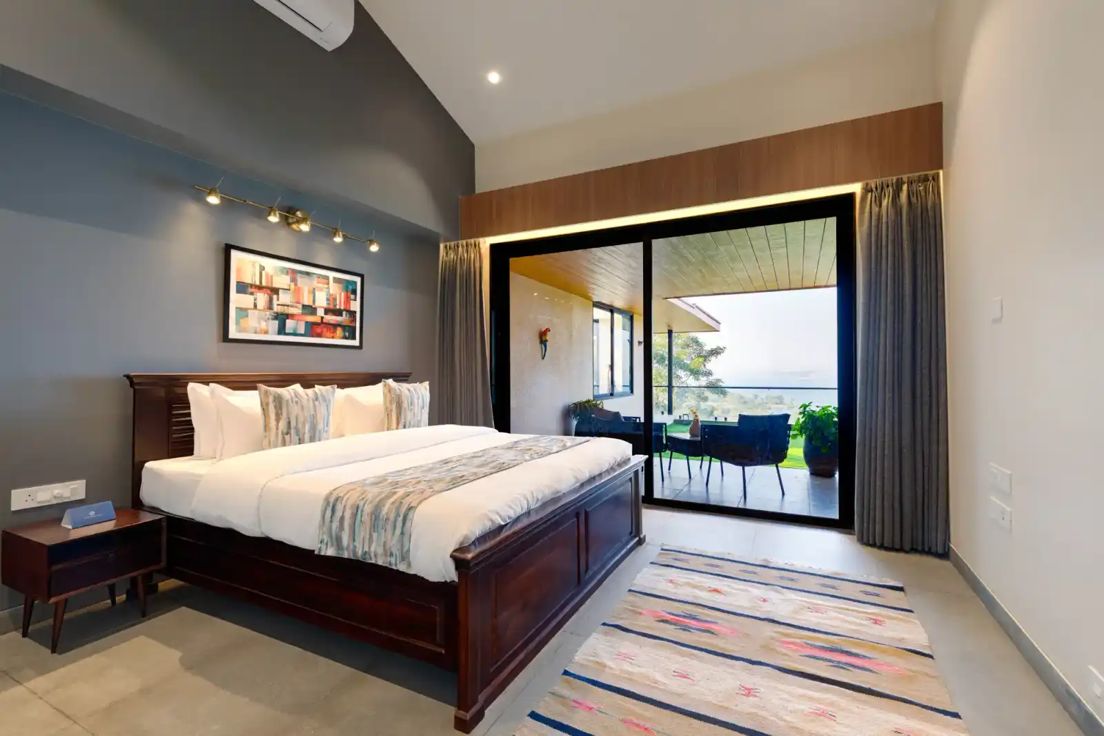 The Stillwater House, Talegaon