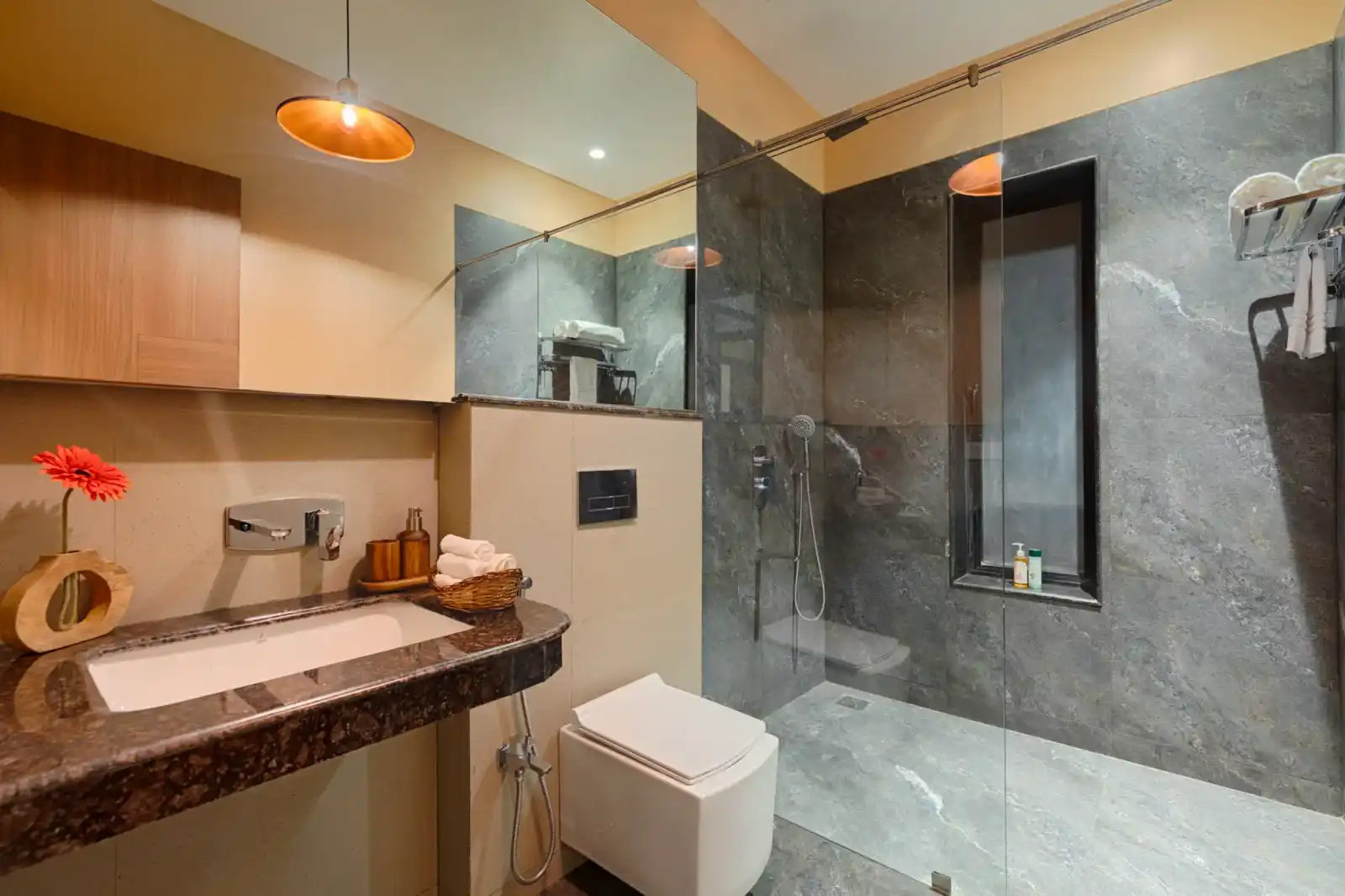 The Stillwater House, Talegaon