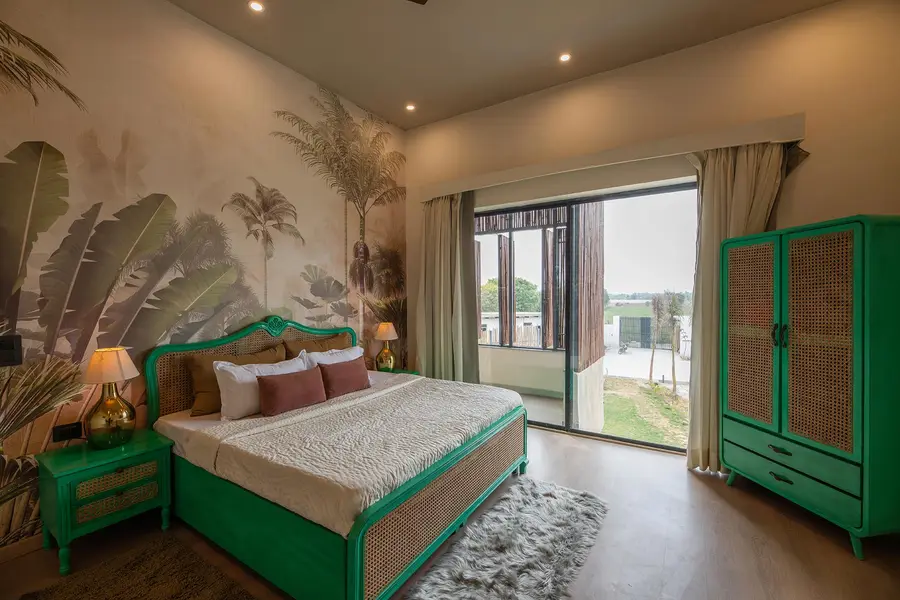 The Sweet Life W/ Private Pool - Sohna, New Delhi