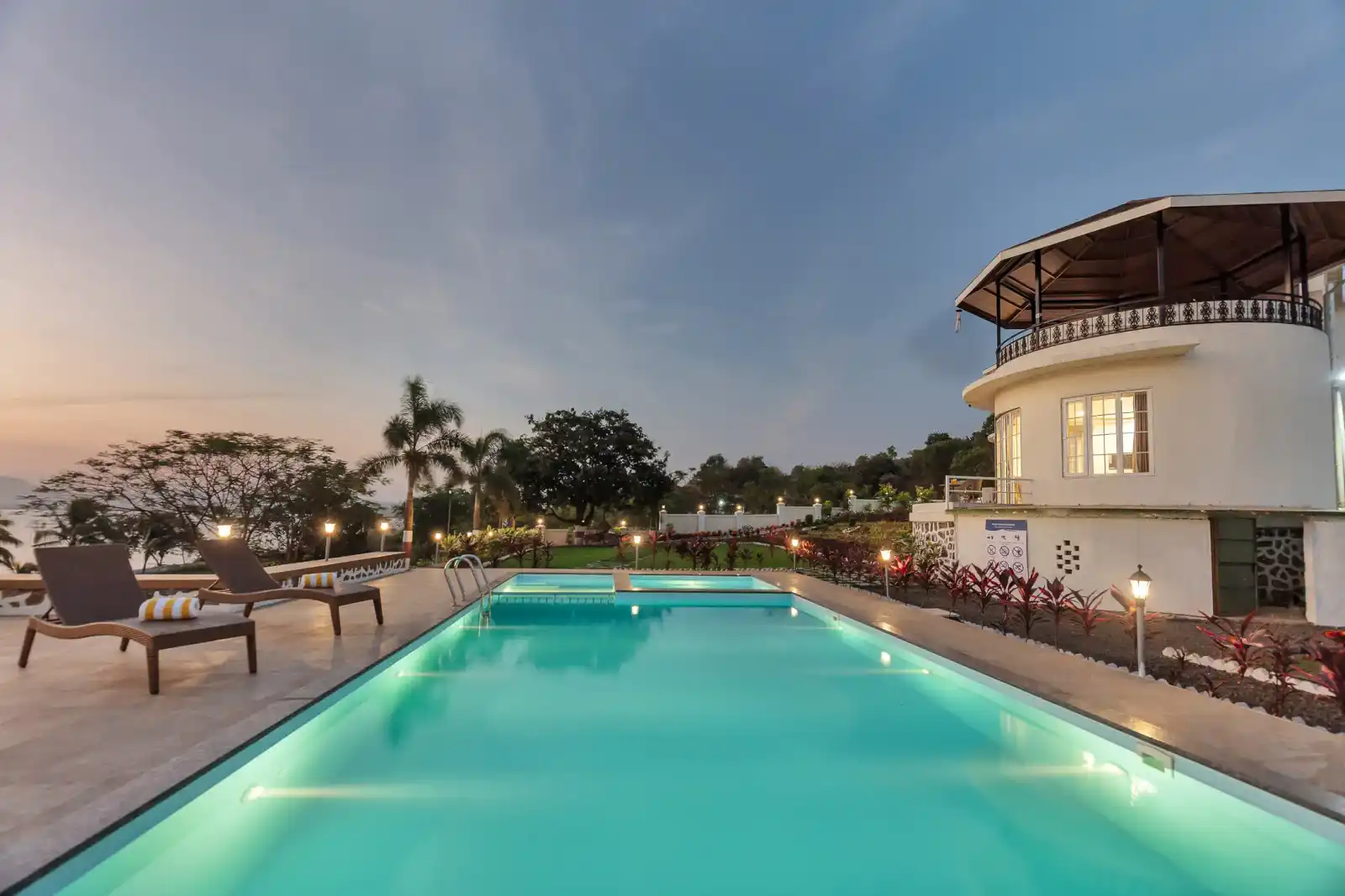 The White Castle, Igatpuri