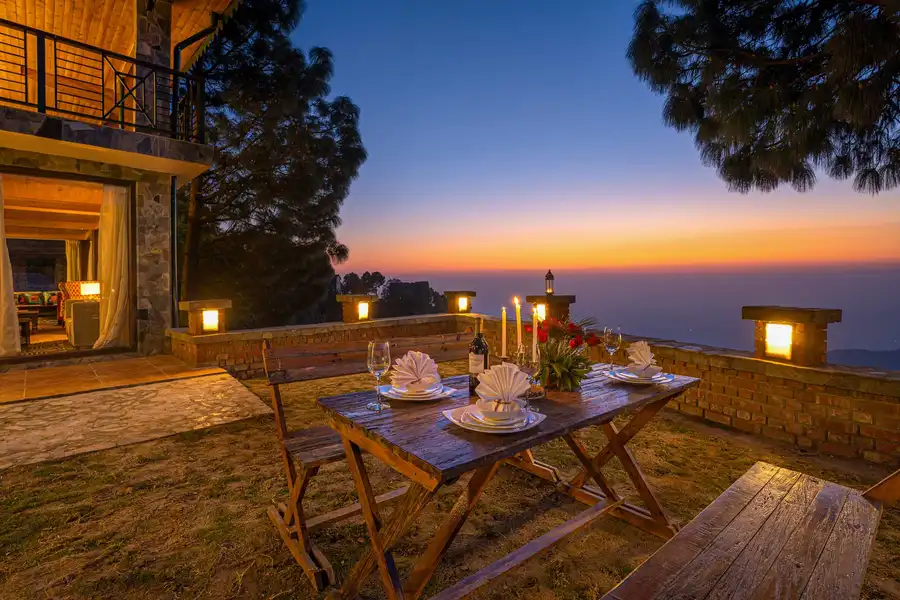 The Winter Line W/ Outdoor Pvt Pool, Kasauli