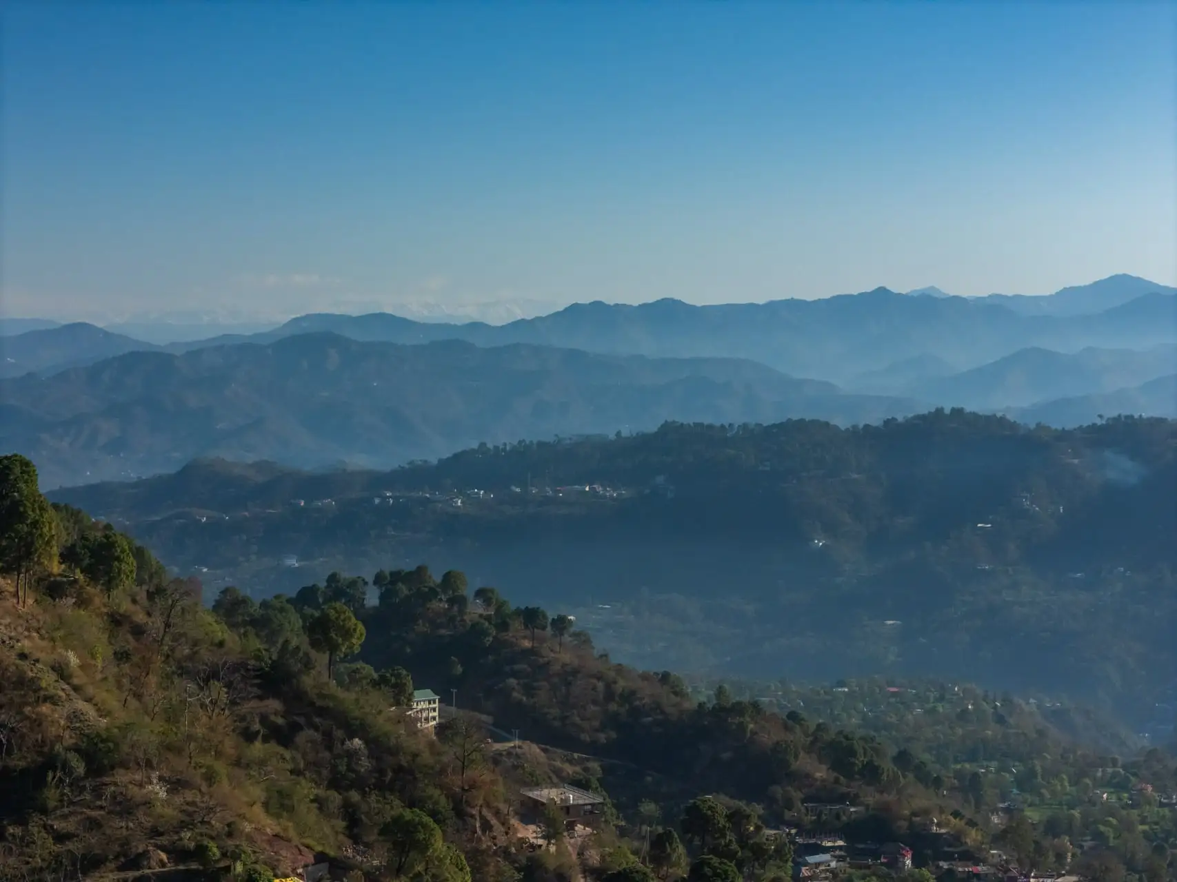 Thelma Cottage W/ Outdoor Jacuzzi, Kasauli
