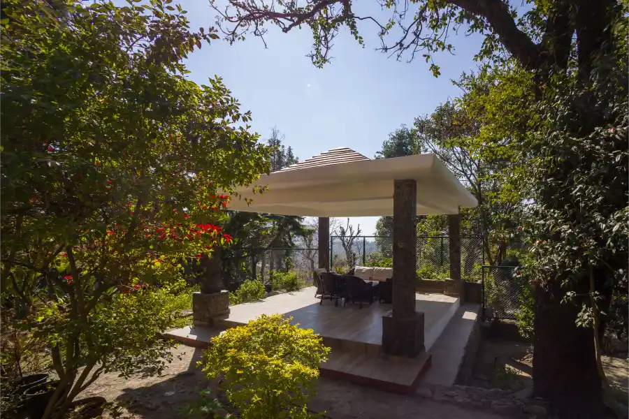 Thistle House, Bhimtal