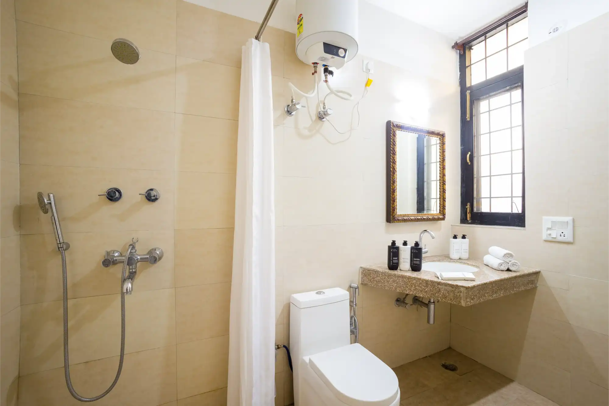 Thistle House, Bhimtal