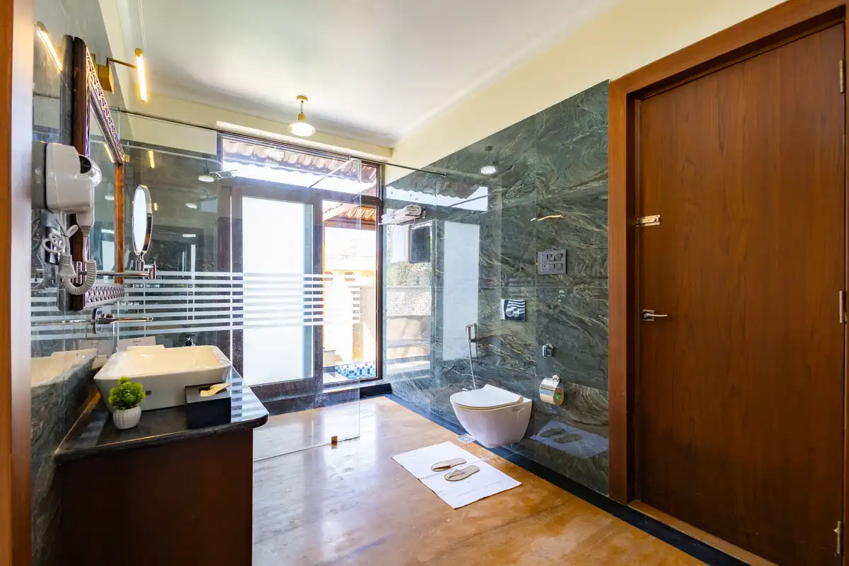 Tiger Cave Suite, Ranthambore