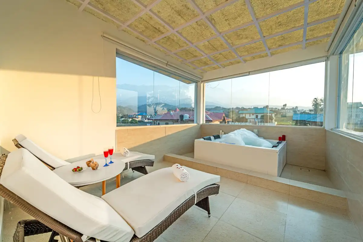 Tirtham Ivory Home W/ Jacuzzi, Dharamshala