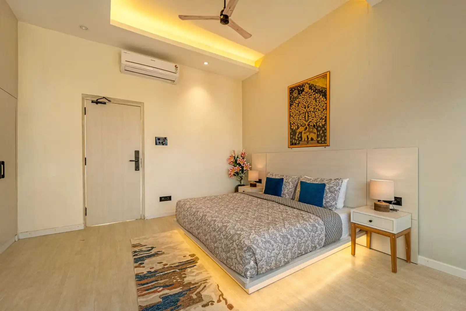 Tirtham Ivory Home W/ Jacuzzi, Dharamshala