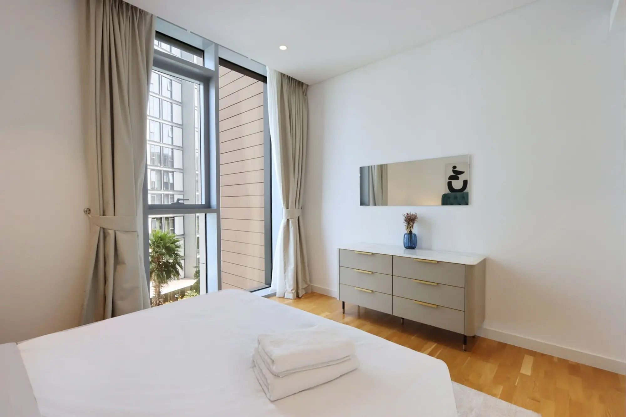 Tranquil 2BR in Bluewaters, Dubai