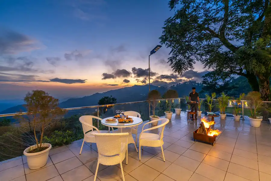 Tranquil @ Cedar Haven - Nahan W/Outdoor Infinity Pool, Kasauli