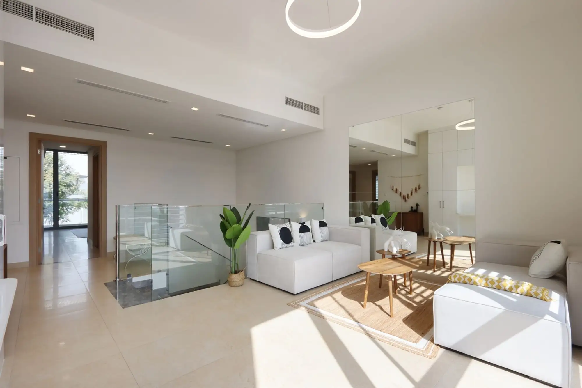 Tranquil Family Home, 4BR with Maid's Room, Dubai