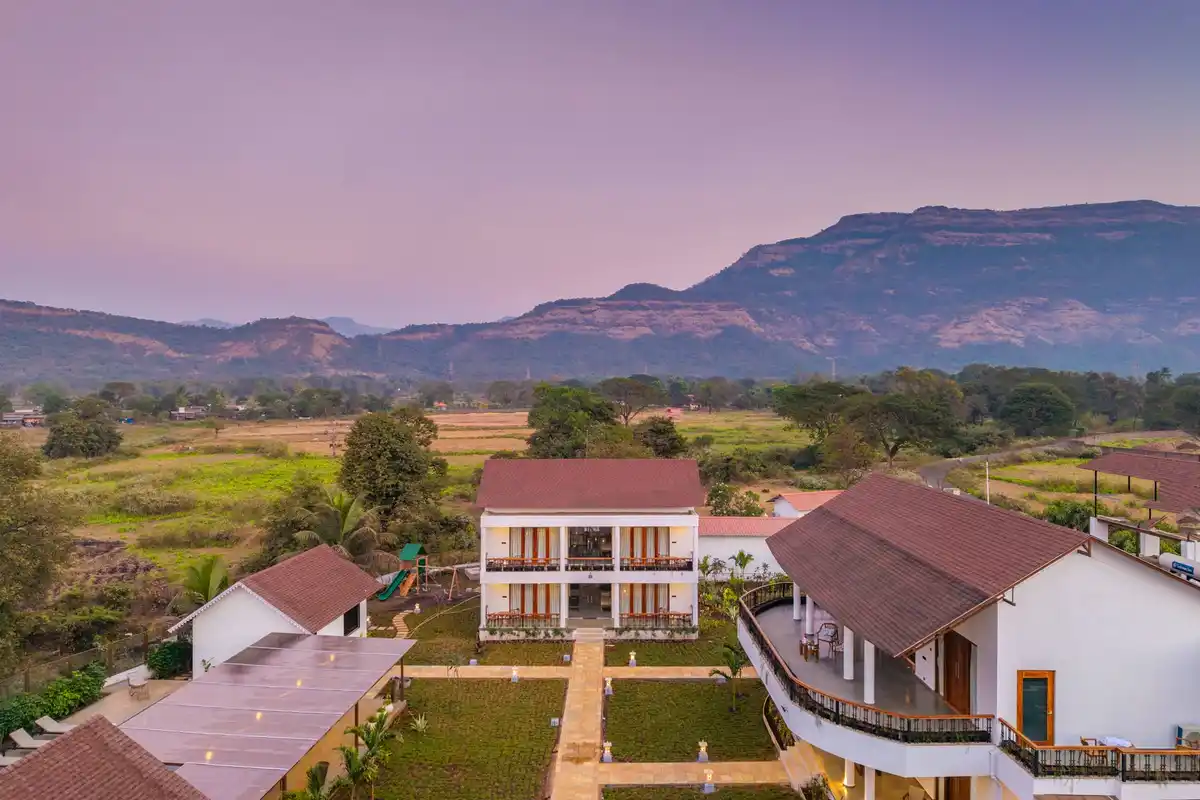 Truntum, Karjat